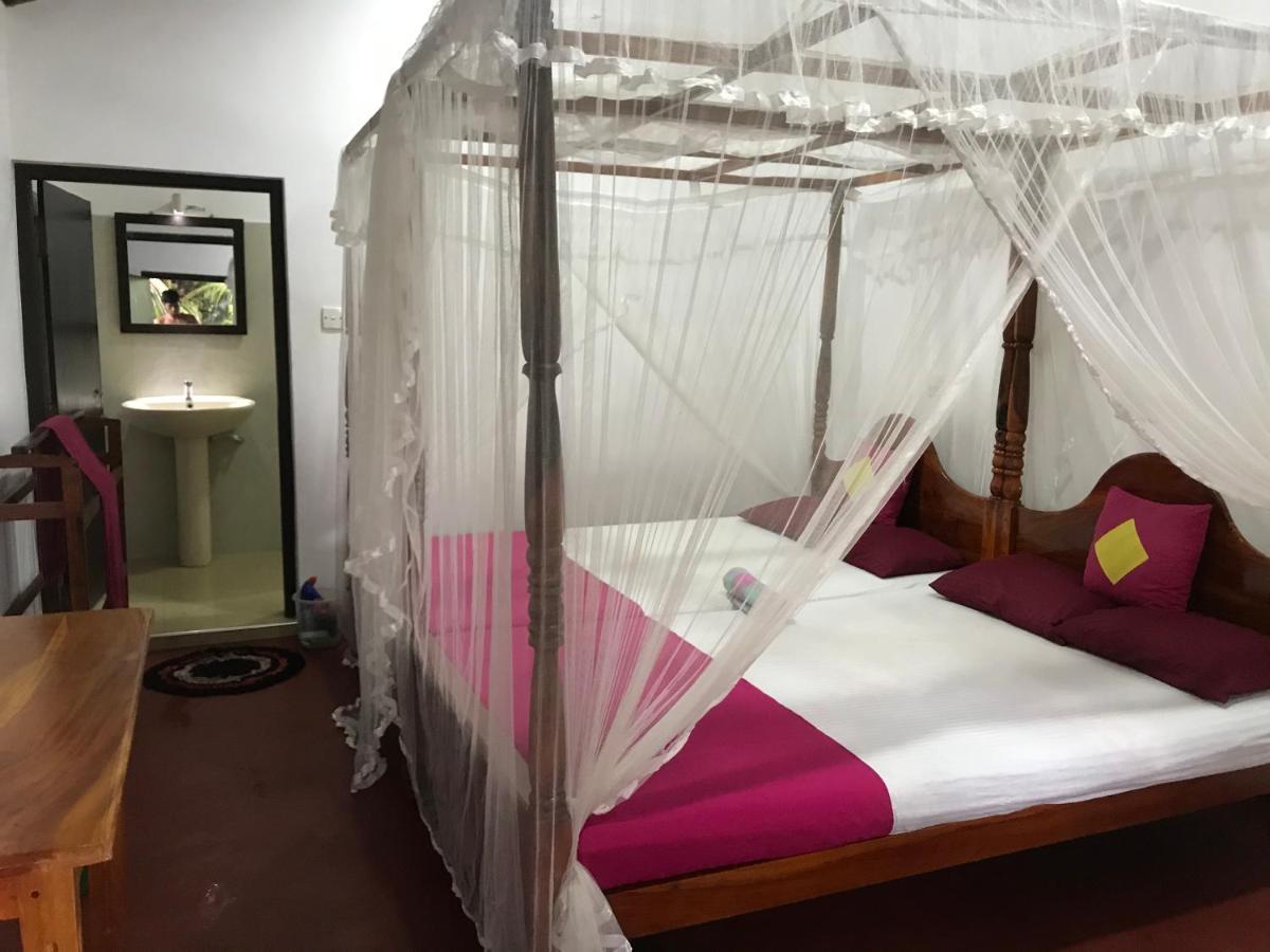 Mallika Guest House Tangalle Exterior photo